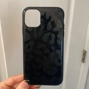 Heyday matte cheetah iPhone 11/XR case